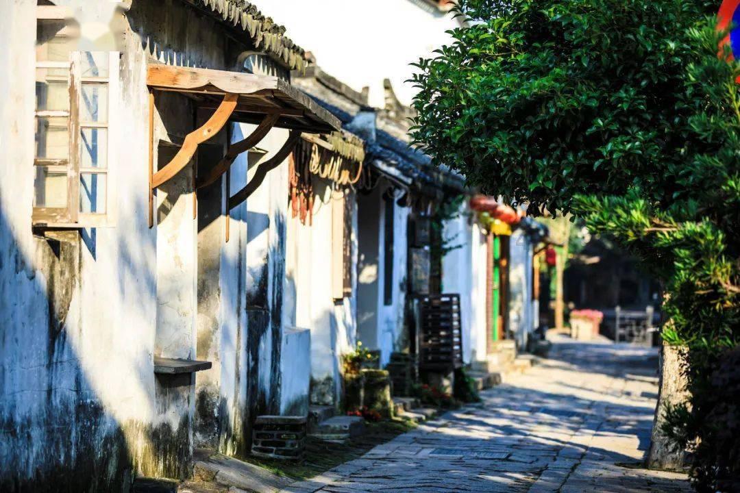 电诈分子跑300公里外买120万元黄金 江西高安警方侦破一起刷黄金跑分洗钱案
